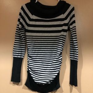 Grey/black stripped tunic